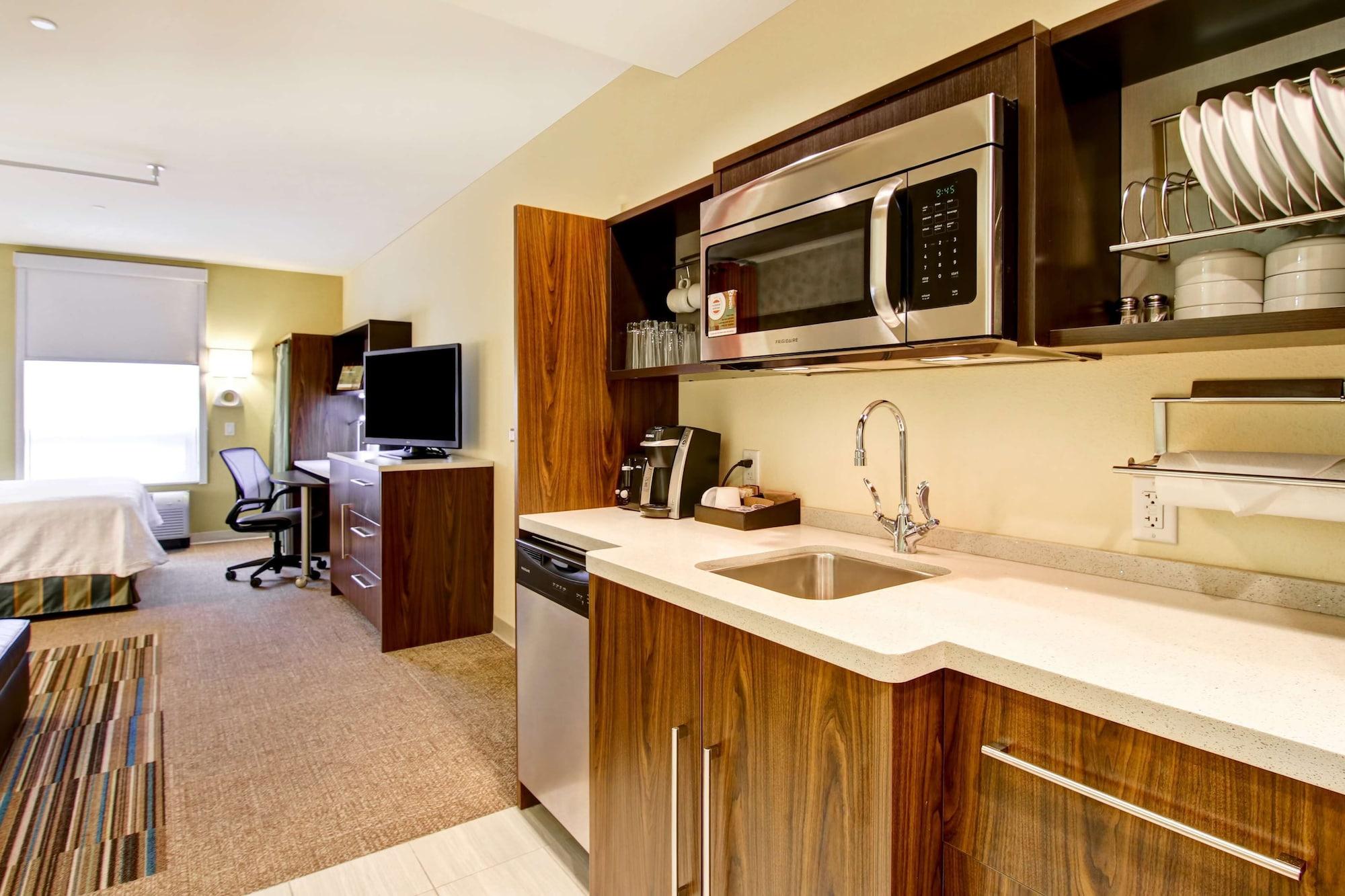 Home2 Suites By Hilton West Edmonton Eksteriør billede