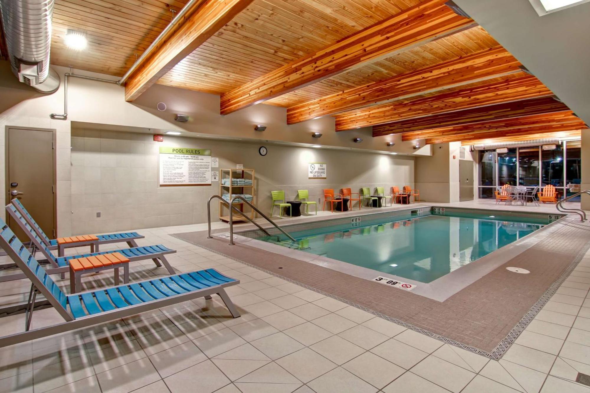 Home2 Suites By Hilton West Edmonton Eksteriør billede